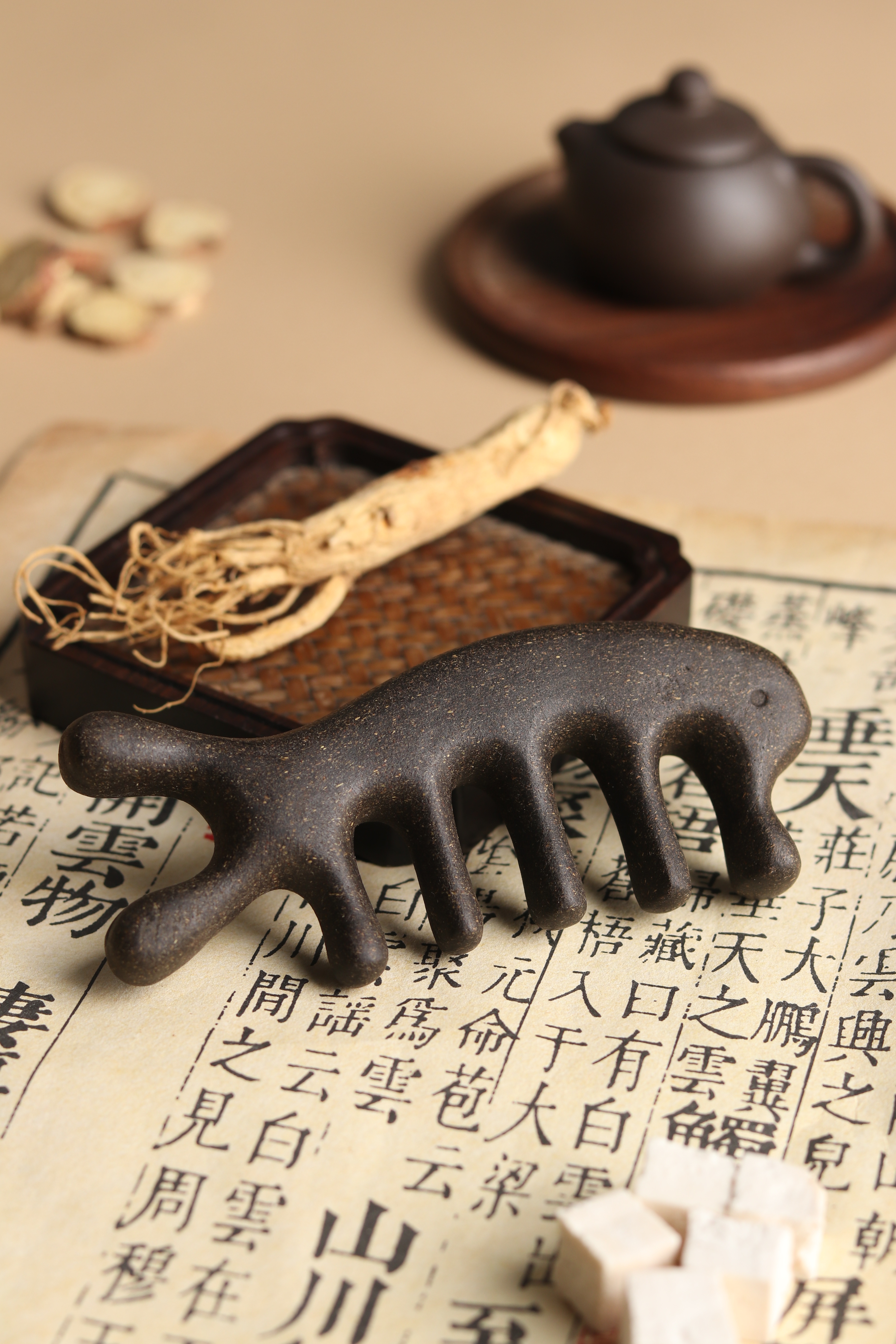按摩梳